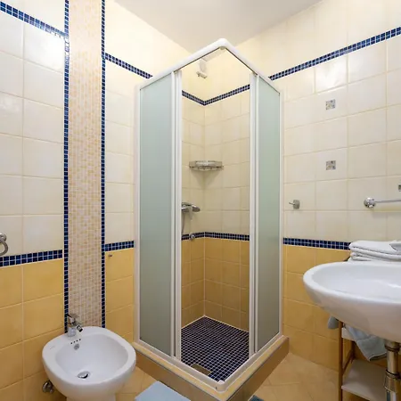 Ap 3- Nur 500 Meter Vom Zentrum By Interhome Apartment *